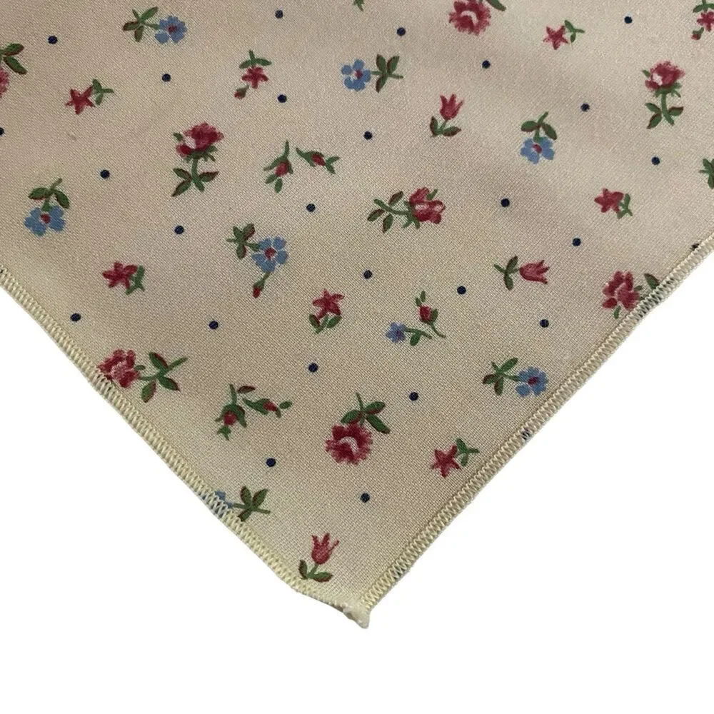 Lot of 4 Cloth Napkins Floral Ivory 20